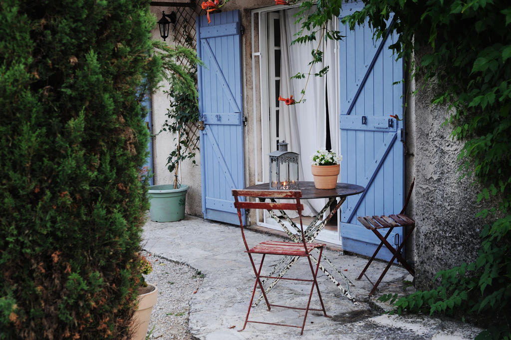 Maison Le Retour Panzió Le Rouret Kültér fotó