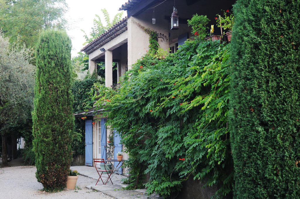 Maison Le Retour Panzió Le Rouret Kültér fotó