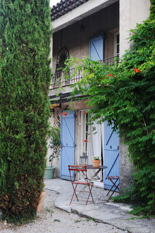 Maison Le Retour Panzió Le Rouret Kültér fotó